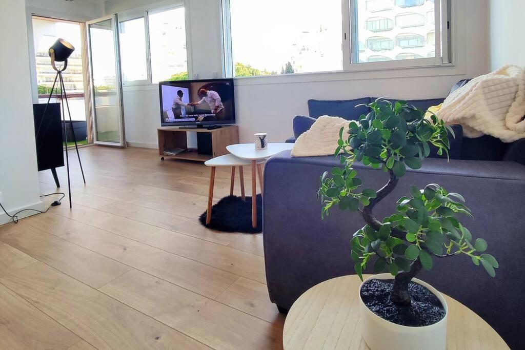 Apartament Grand Voile - Hyper Centre, Climatisation, Vue Panoramique Sur L'Architecture De La Grande Motte Zewnętrze zdjęcie